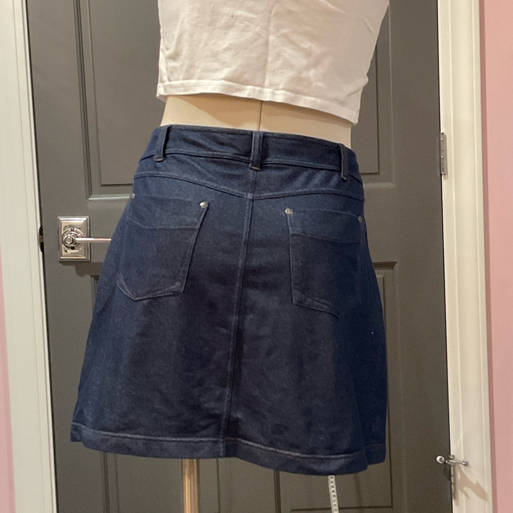 Athleta Bettona Dark Blue Denim-look Skort - Picture 5 of 12